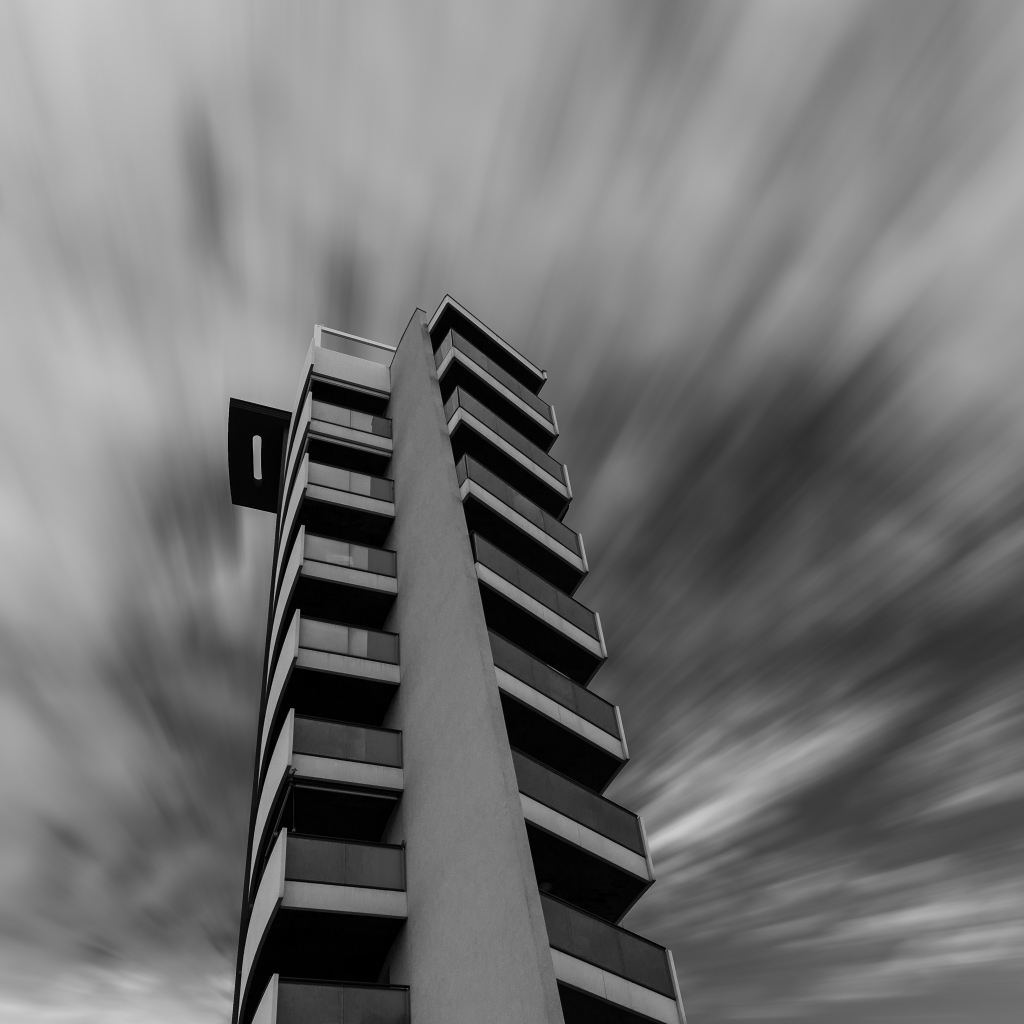 -Wave Tower - Lignano Sabbiadoro- Canon EOS 60D (Sigma 17-70mm F2.8-4 DC Macro C, 17 mm, f/4.5, 1/160s, ISO100) Copyright Timon Först, Fotograf für Architektur- und Landschaftsfotografie